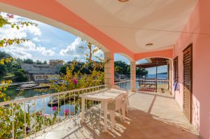 Darinka-apartment1-Terrace-11-2018-pic-01