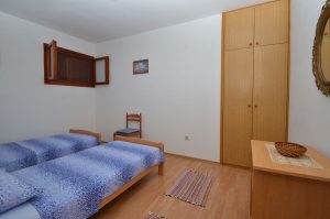 sime-apartment1-bedroom2-02