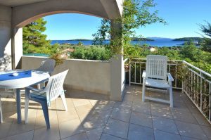 sime-apartment1-terrace-03