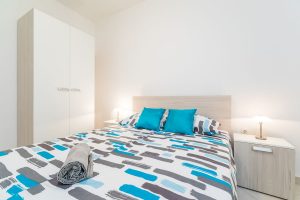 royal-fortune-bedroom3-02