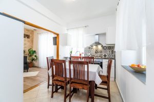 royal-fortune-kitchen-05