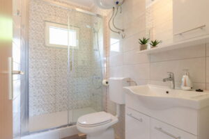 kn-apartment2-bathroom-01