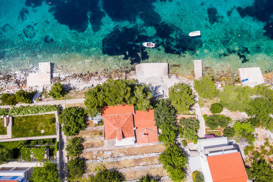 Korcula-karbuni-Apartments-bosnic-House-from-Air-03