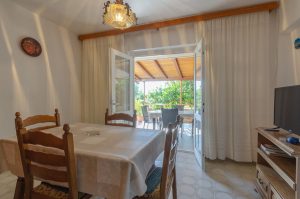 burmas-apartment-essbereich-02