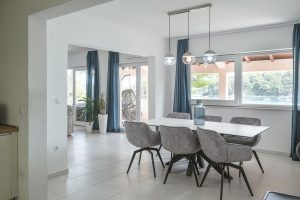 ivona-prizba-apartment-dining-area-09-2026-pic-01