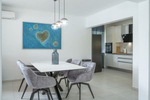ivona-prizba-apartment-dining-area-09-2026-pic-04