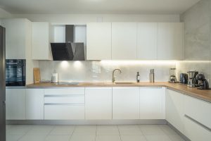 ivona-prizba-apartment-kitchen-09-2026-pic-01