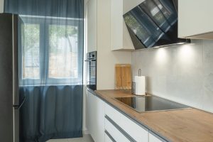 ivona-prizba-apartment-kitchen-09-2026-pic-03