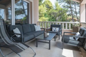 ivona-prizba-apartment-terrace-09-2026-pic-04