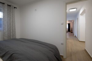 rina-apartman2-spavaća soba2-03