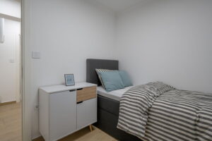 rina-apartman2-spavaća soba3-02