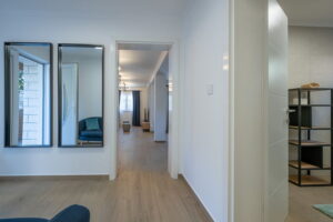 rina-apartman2-hodnik-02