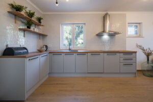 rina-apartman2-kuhinja-blagovaonica-blagovaonica-dnevni boravak-03