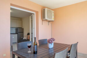 linda-apartment2-terrace-06-2024-pic-04