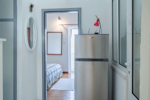 jadranka-apartment-hallway-04