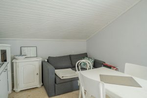 jadranka-apartment-kitchen-02