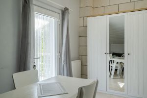 jadranka-apartment-kitchen-04