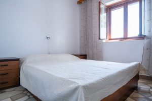 Bacic-Prigradica-Haus-zu-Miete-Schlafzimmer1-06-2026-Bild-02
