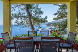 bacic-prigradica-Haus-zu-Miete-Terrasse1-06-2026-pic-01
