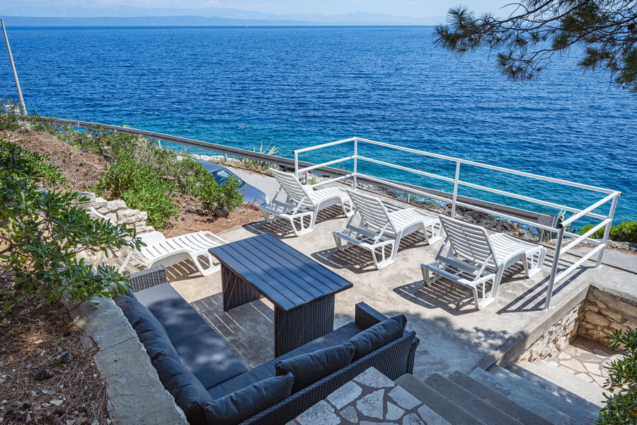 bacic-prigradica-Haus-zu-Miete-Terrasse2-06-2026-pic-03