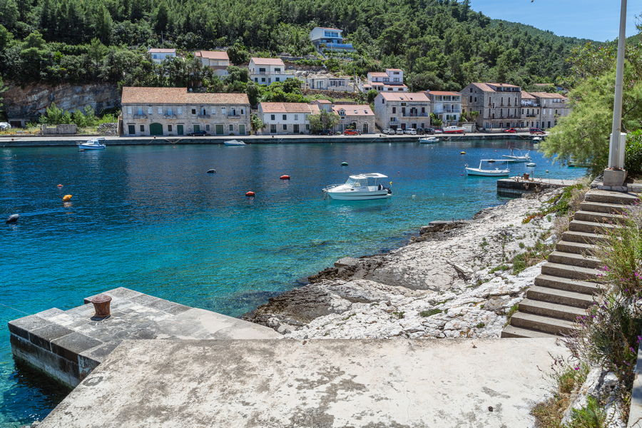 Haus-zu-Miete-bacic-prigradica-Beach-06-2026-Bild-07