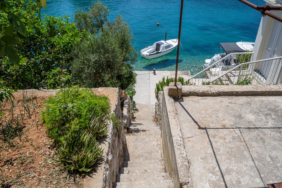 korcula-grscica-apartment-roko-house-06